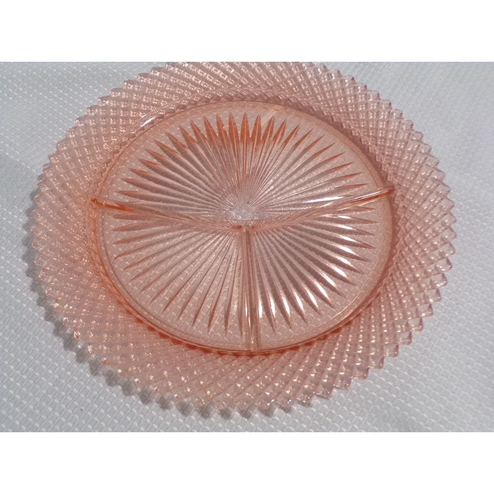 Miss America Hocking Glass Diamond Point Depression Sawtooth Edge Divided‎ Dish
